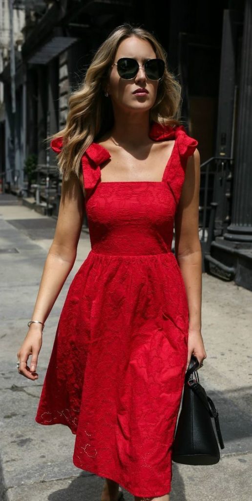 vestido rojo casual elegante