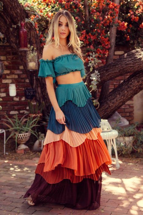 falda en capas de colores