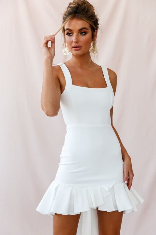 vestido corto blanco para navidad 2022